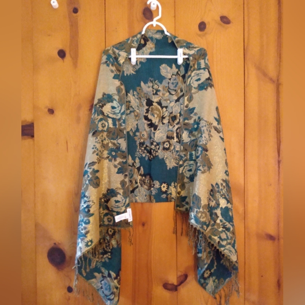 Susan Graver Floral/Metallic Thread Fringe Shawl Wrap NWOT